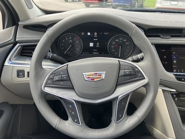 Certified 2024 Cadillac XT5 Premium Luxury w/ Technology Package AWD/4WD image 14