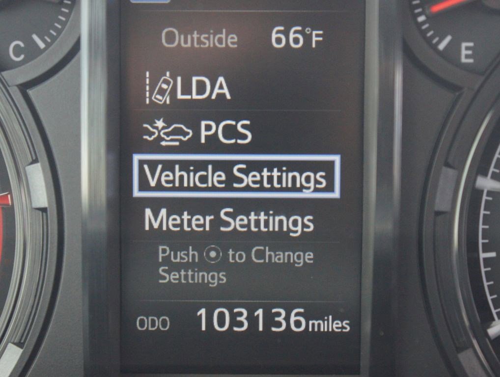 Used 2022 Toyota 4Runner SR5 RWD image 4