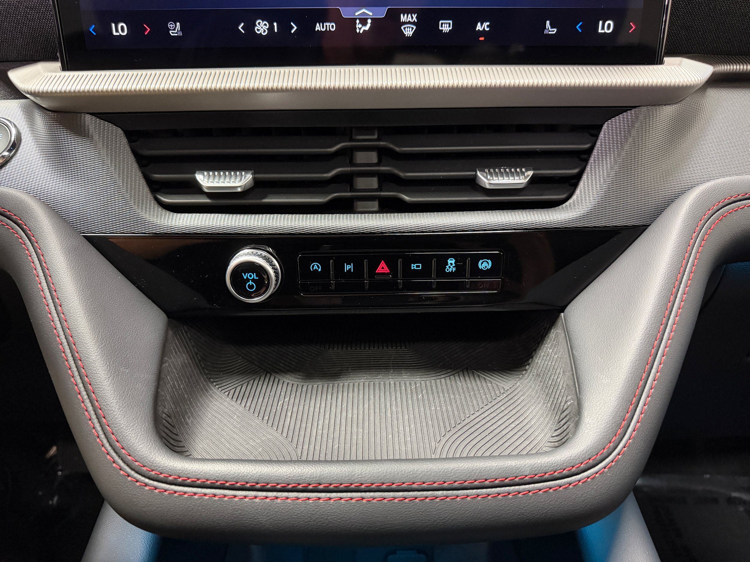 New 2026 Ford Explorer ST-Line w/ ST-Line Street Pack AWD/4WD image 25
