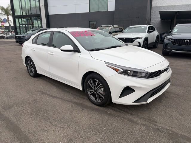 Used 2024 Kia Forte LXS image 7