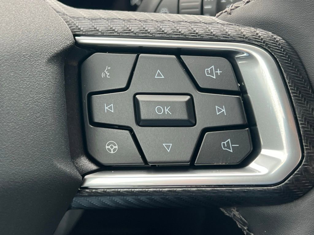 New 2025 Ford Mustang Coupe image 32