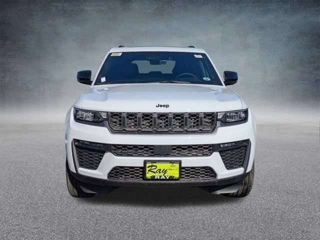 New 2026 Jeep Grand Cherokee Limited w/ Limited Altitude Package AWD/4WD image 11