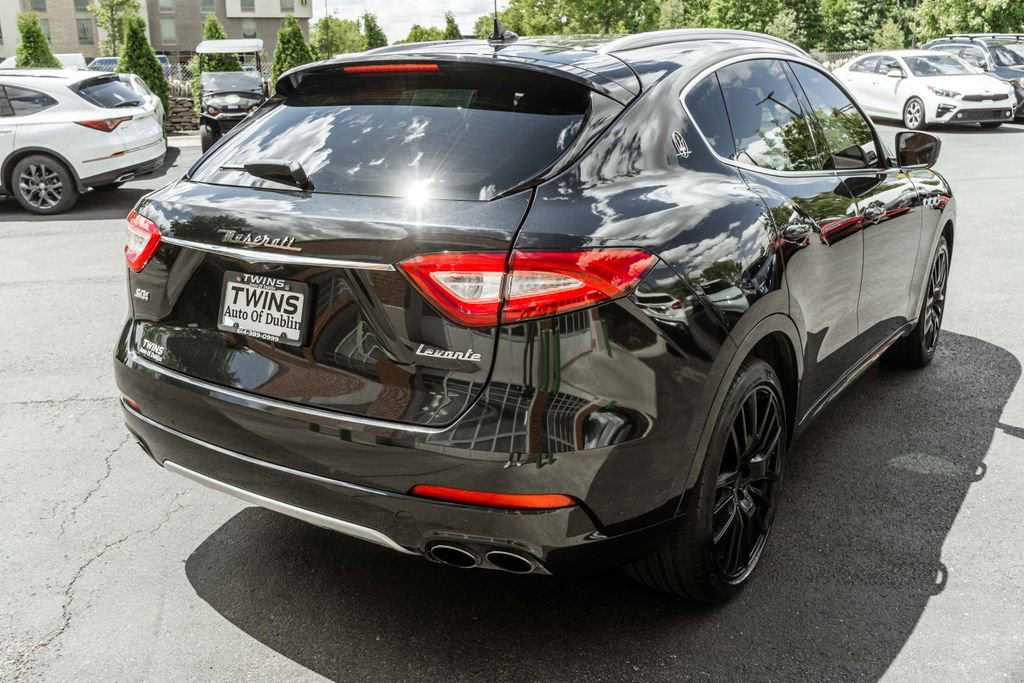 Used 2017 Maserati Levante S AWD/4WD image 42