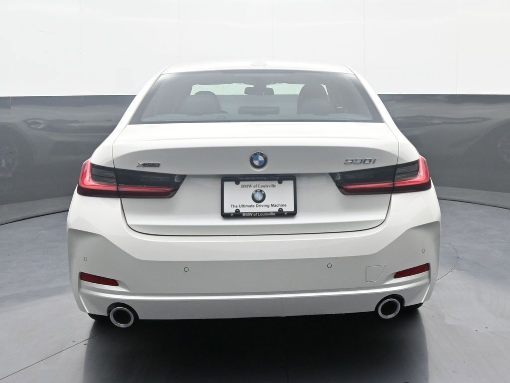 New 2025 BMW 330i xDrive Sedan w/ Convenience Package image 6