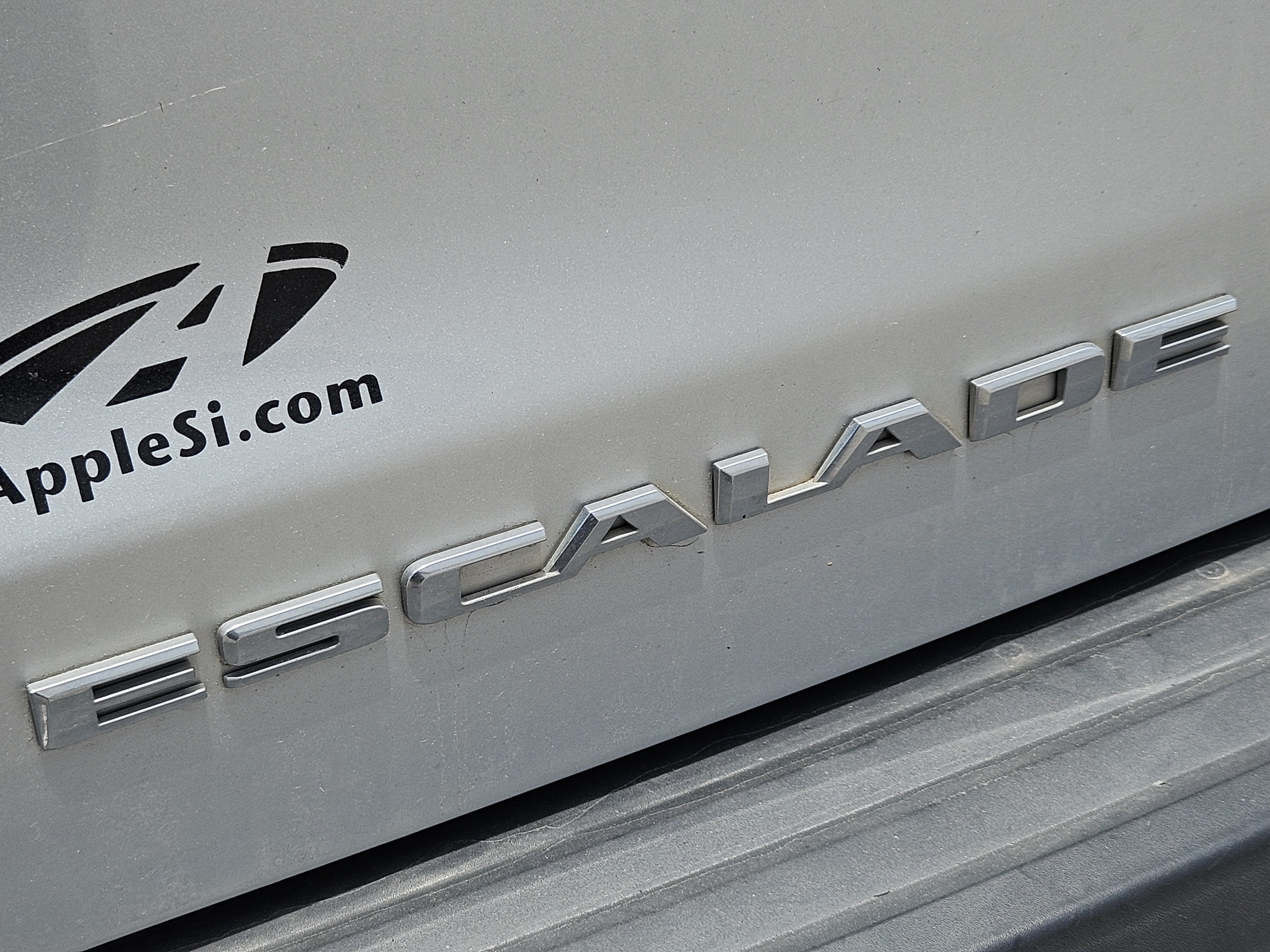 Used 2020 Cadillac Escalade ESV Luxury RWD image 12