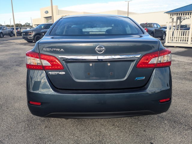Used 2014 Nissan Sentra S image 6