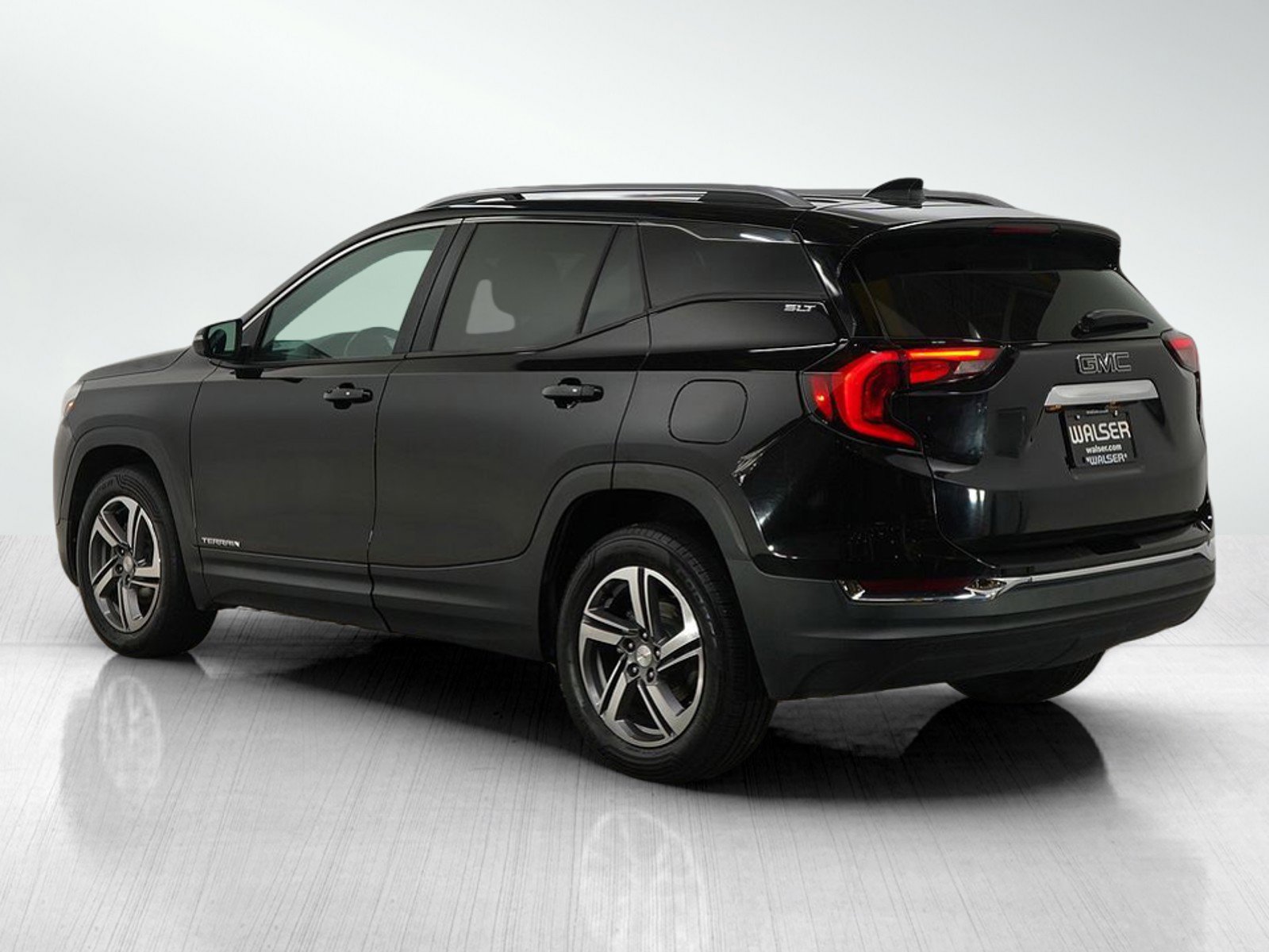 Used 2019 GMC Terrain SLT image 3