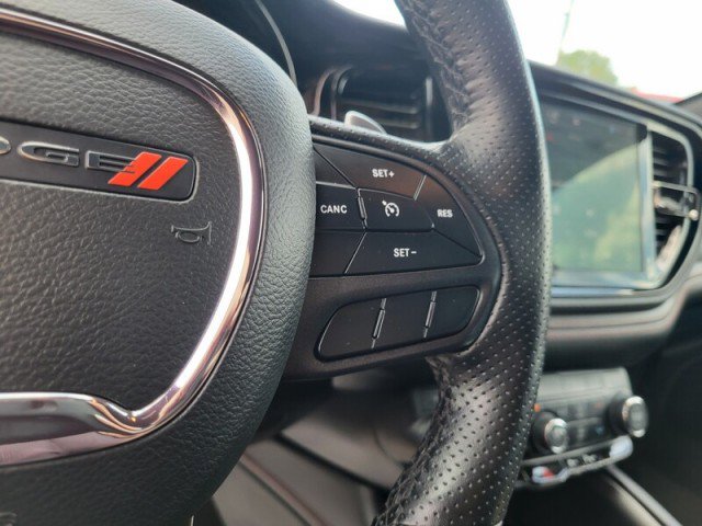 Used 2025 Dodge Durango GT RWD image 13