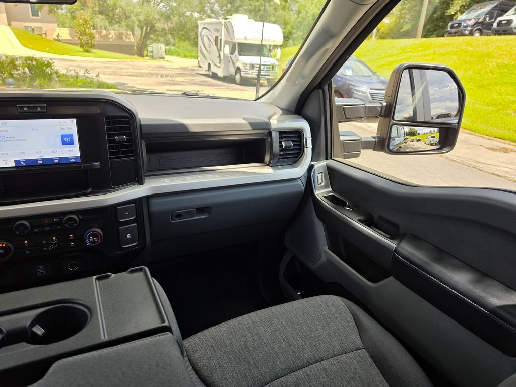 Used 2026 Ford F250 XL w/ STX Appearance Package AWD/4WD image 20