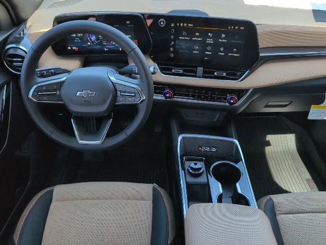 New 2026 Chevrolet Equinox ACTIV w/ Safety and Technology Package FWD image 4