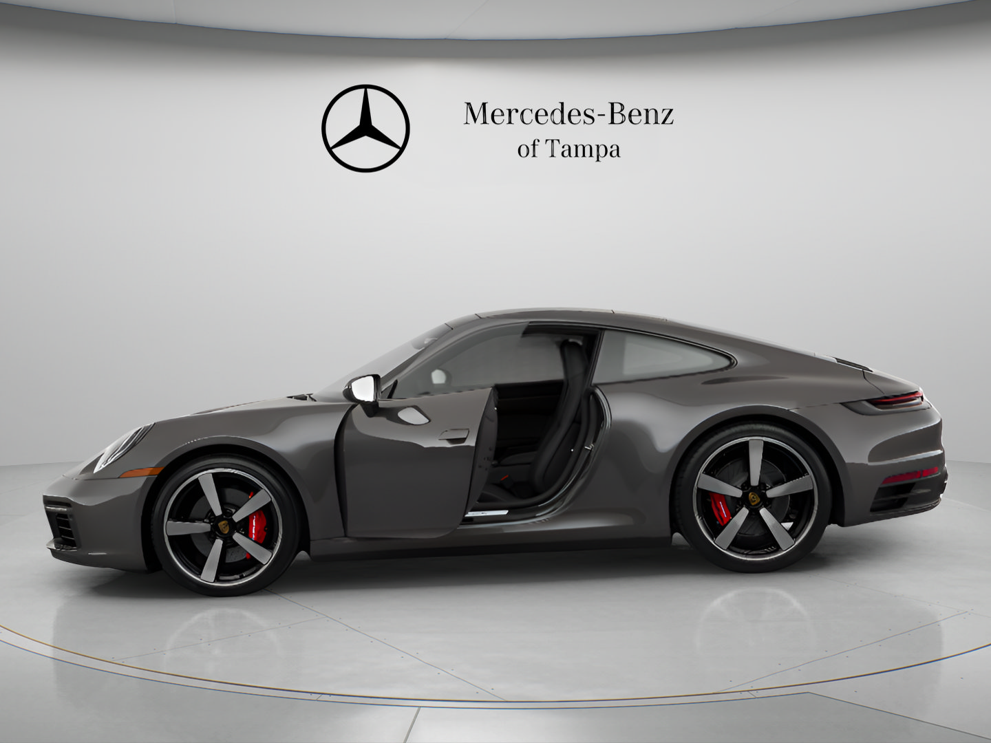 Used 2022 Porsche 911 Carrera S RWD image 4