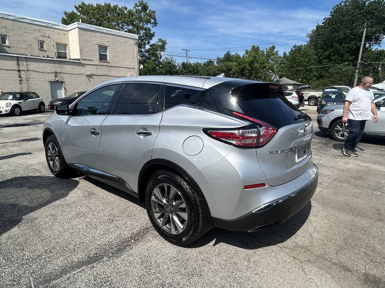 Used 2016 Nissan Murano S AWD/4WD image 10