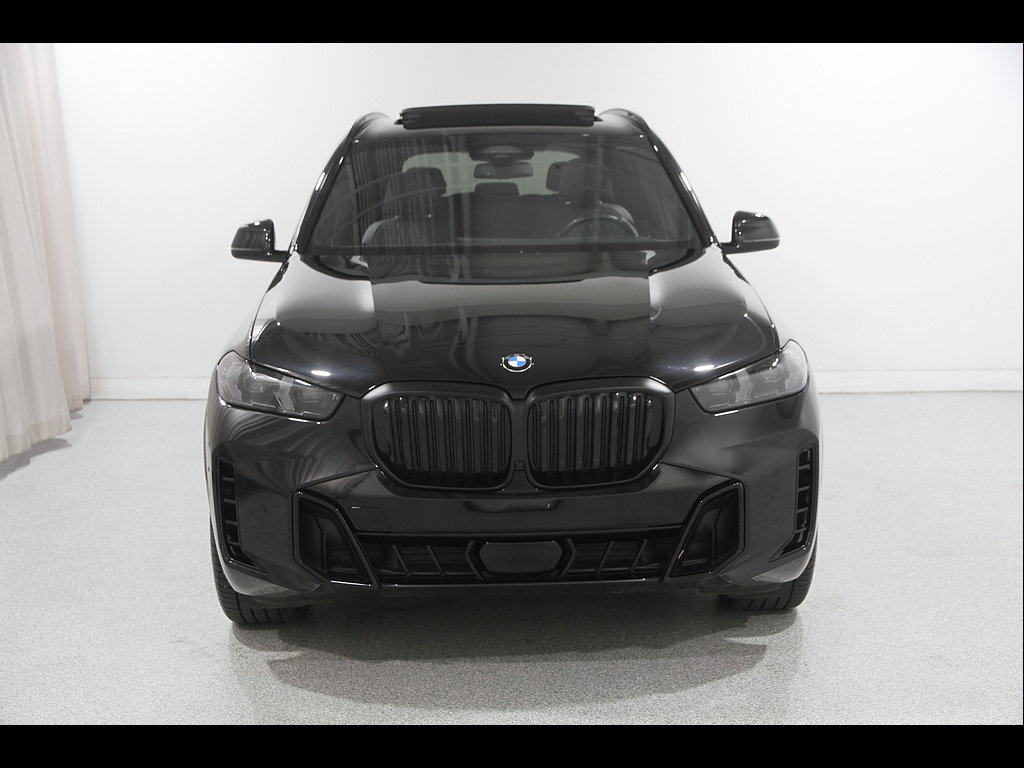 Used 2024 BMW X5 xDrive40i w/ Executive Package AWD/4WD image 2