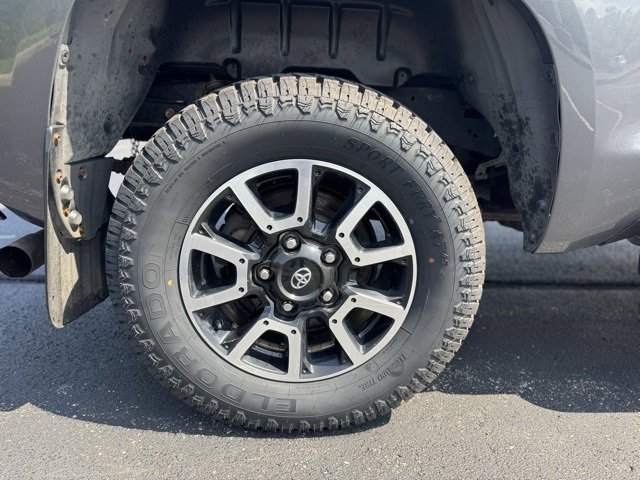 Used 2021 Toyota Tundra Limited image 9