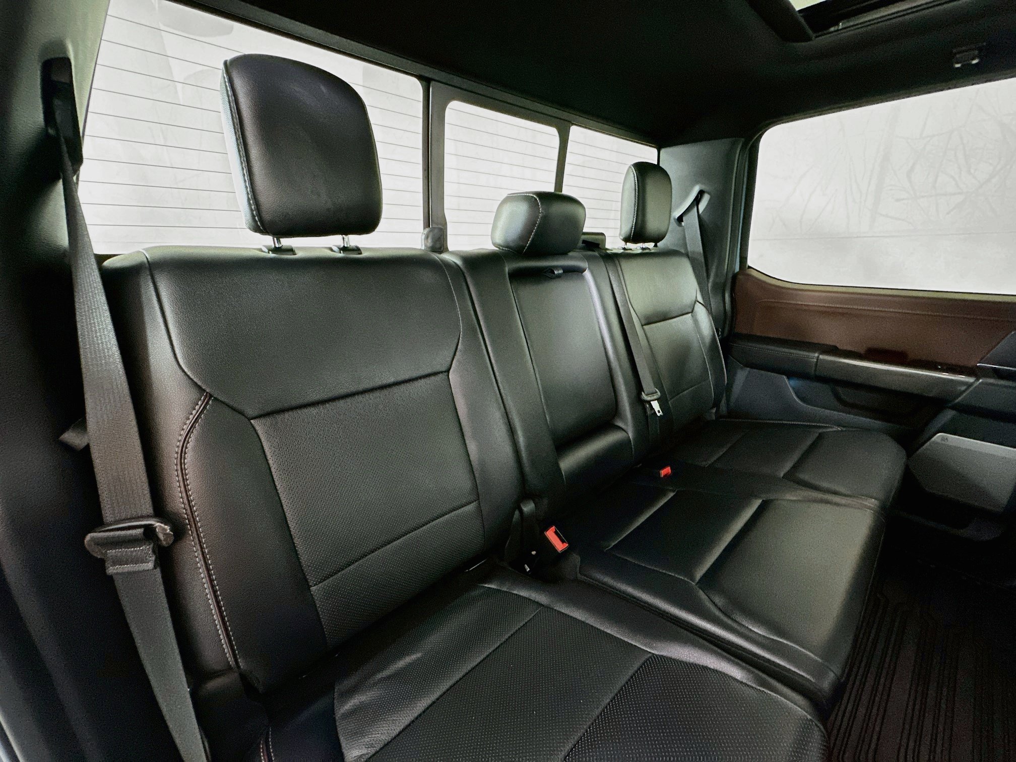 Used 2023 Ford F150 Lariat AWD/4WD image 27