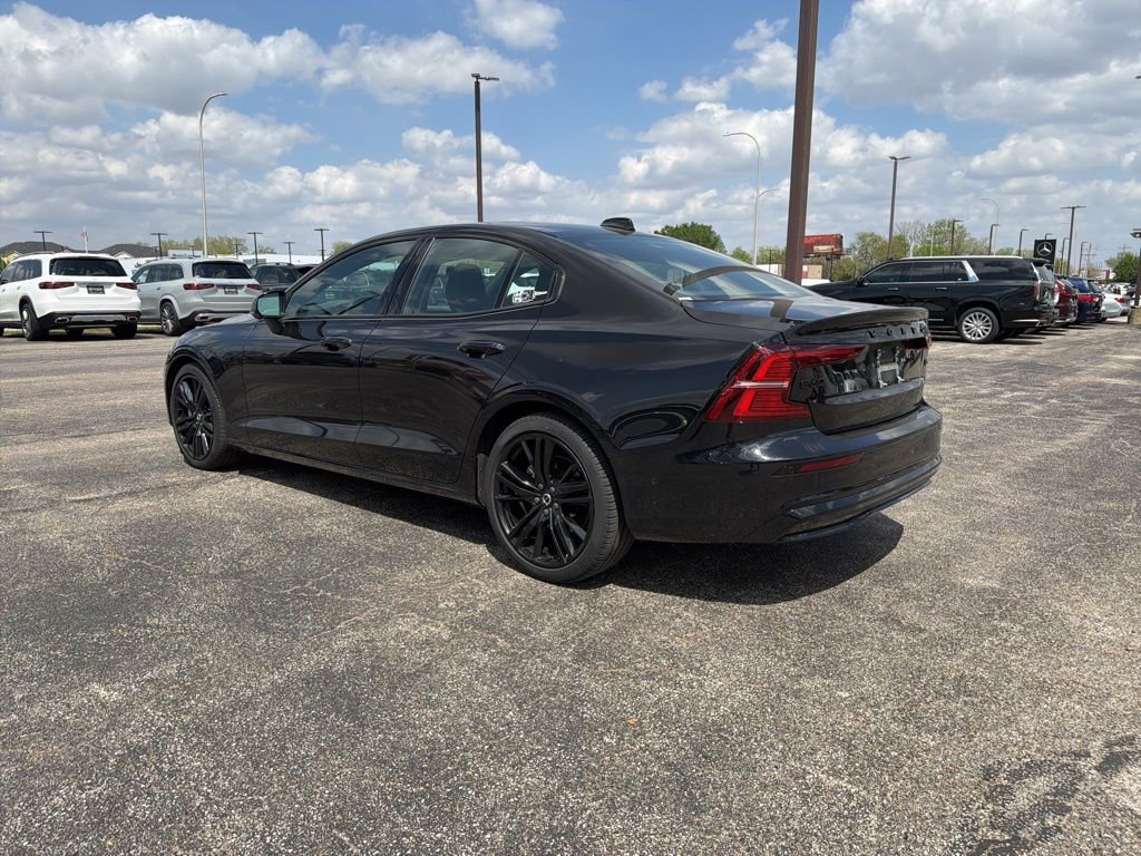 Used 2024 Volvo S60 B5 Plus w/ Climate Package AWD/4WD image 6