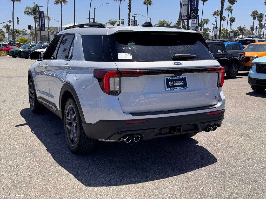 New 2026 Ford Explorer ST w/ Sun And Sound Package AWD/4WD image 10