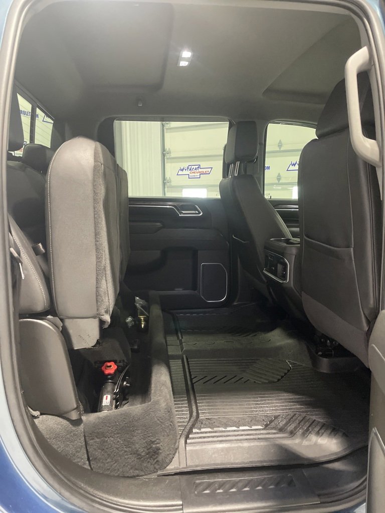 Used 2025 Chevrolet Silverado 2500 LTZ w/ LTZ Plus Package image 46