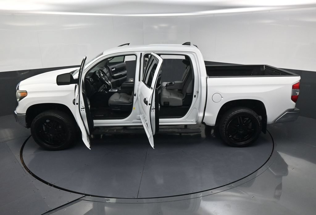 Used 2020 Toyota Tundra SR5 w/ SR5 Leather Package RWD image 29