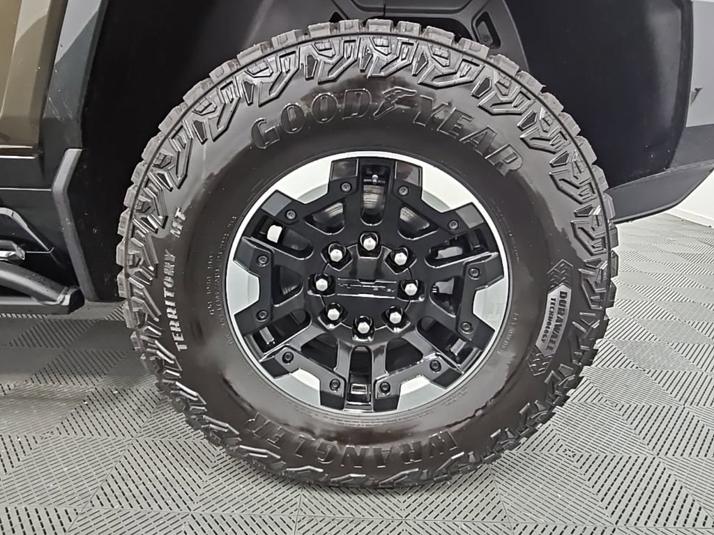 New 2025 GMC Hummer EV 2X w/ Extreme Off-Road Package image 48