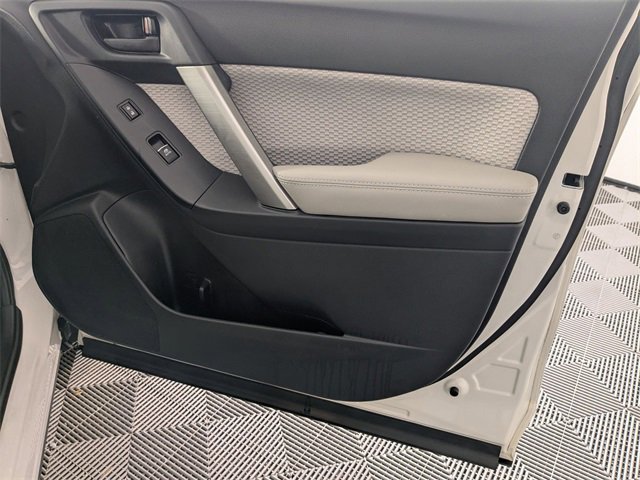 Used 2018 Subaru Forester 2.5i Premium w/ All-Weather Package image 30