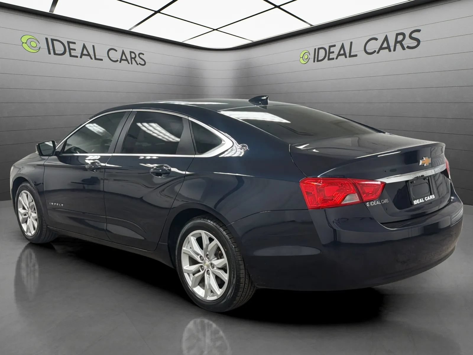 Used 2019 Chevrolet Impala LT FWD image 7