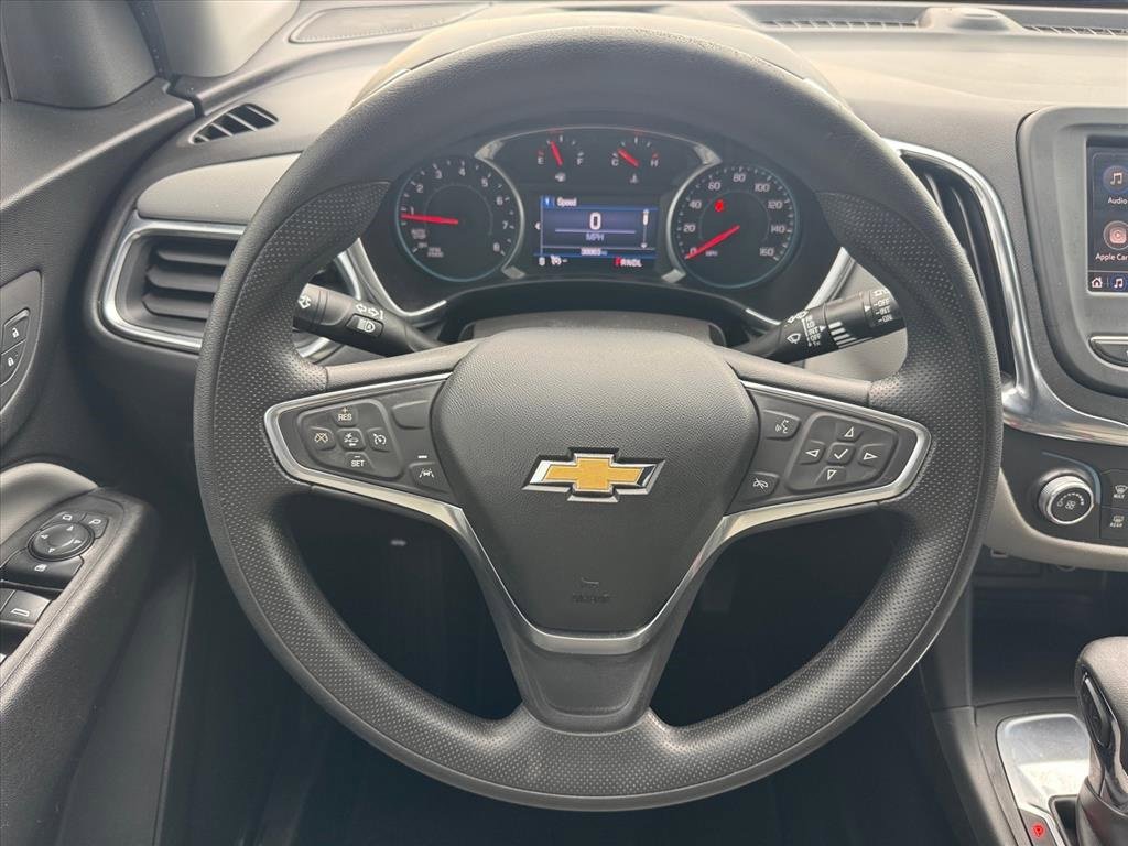 Used 2022 Chevrolet Equinox LS w/ LS Convenience Package image 12