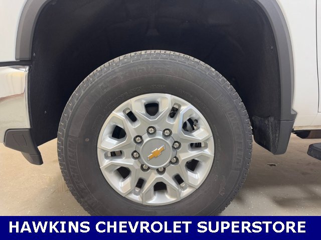 Used 2020 Chevrolet Silverado 2500 LT w/ Z71 Off-Road Package image 45