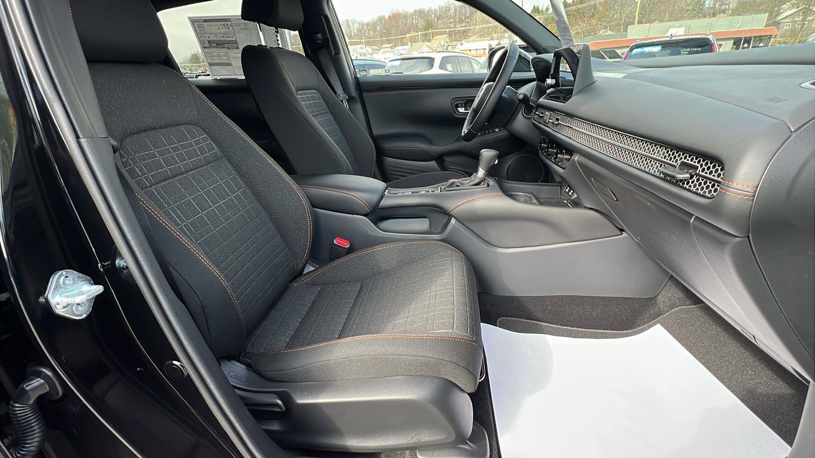 New 2026 Honda HR-V Sport image 13