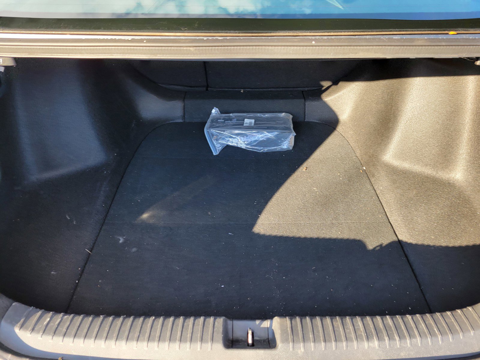 Used 2023 Honda Accord EX image 17