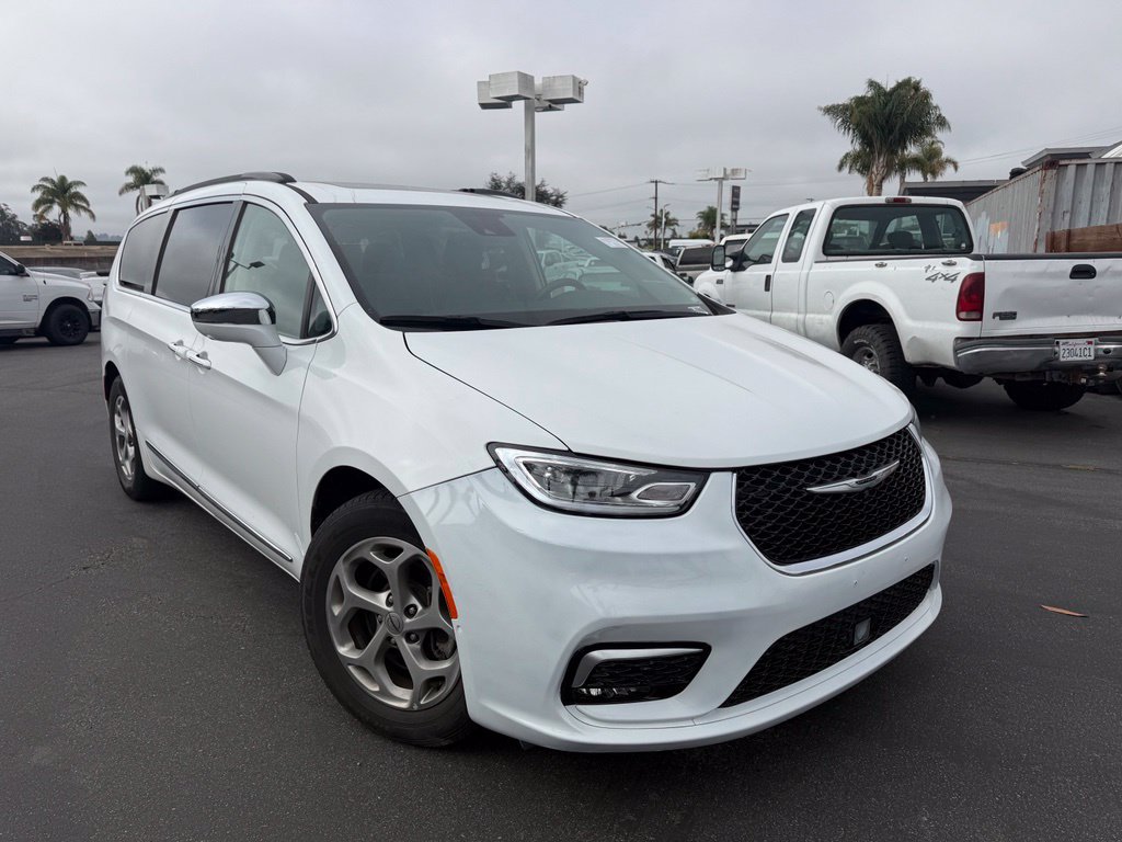 Used 2022 Chrysler Pacifica Limited
