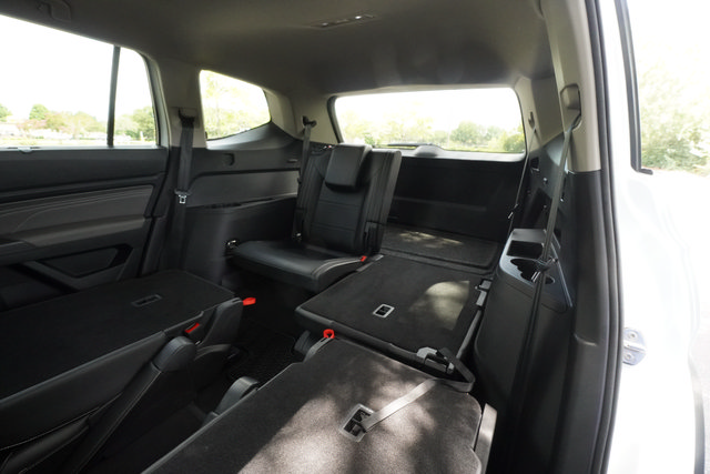 Used 2022 Volkswagen Atlas SE FWD image 26