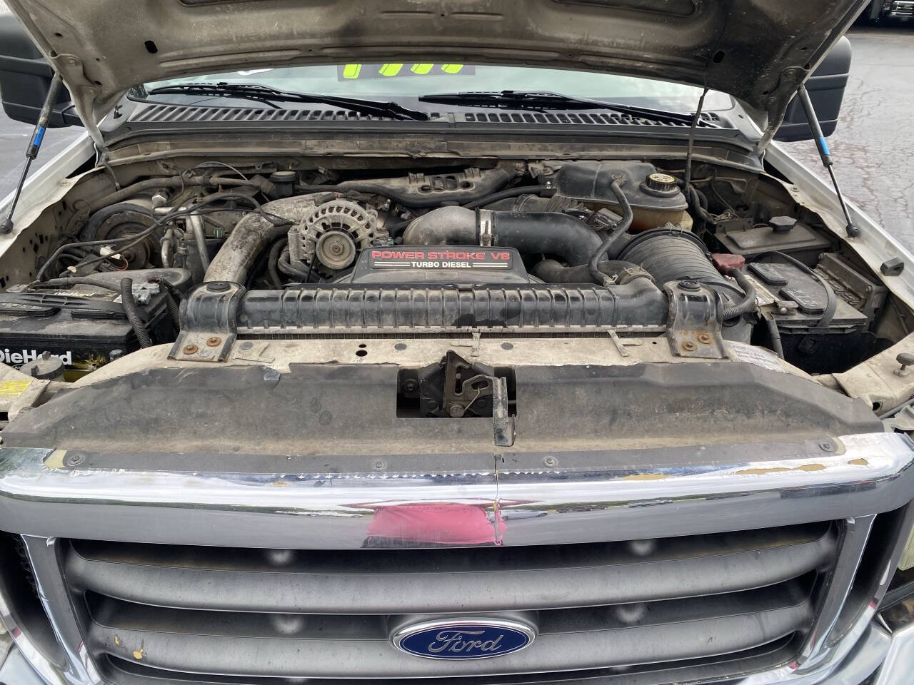 Used 2004 Ford F250 Lariat RWD image 23
