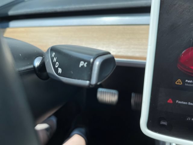 Used 2019 Tesla Model 3 Mid Range RWD image 24