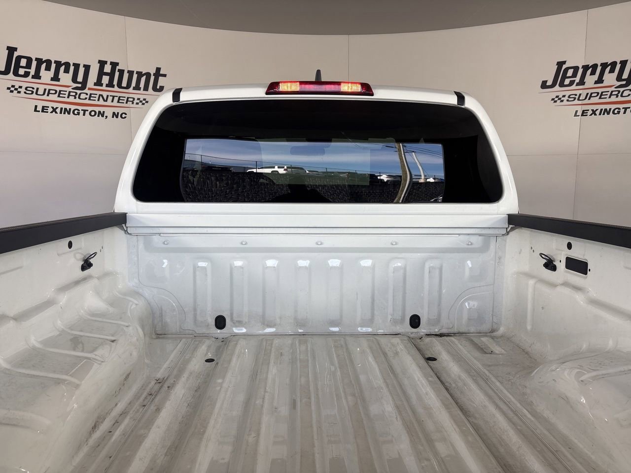 Used 2022 Nissan Frontier S image 19