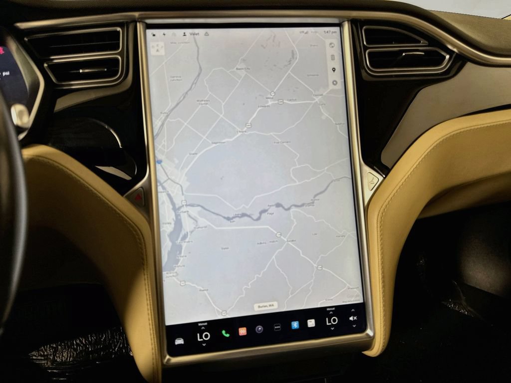 Used 2015 Tesla Model S AWD image 36