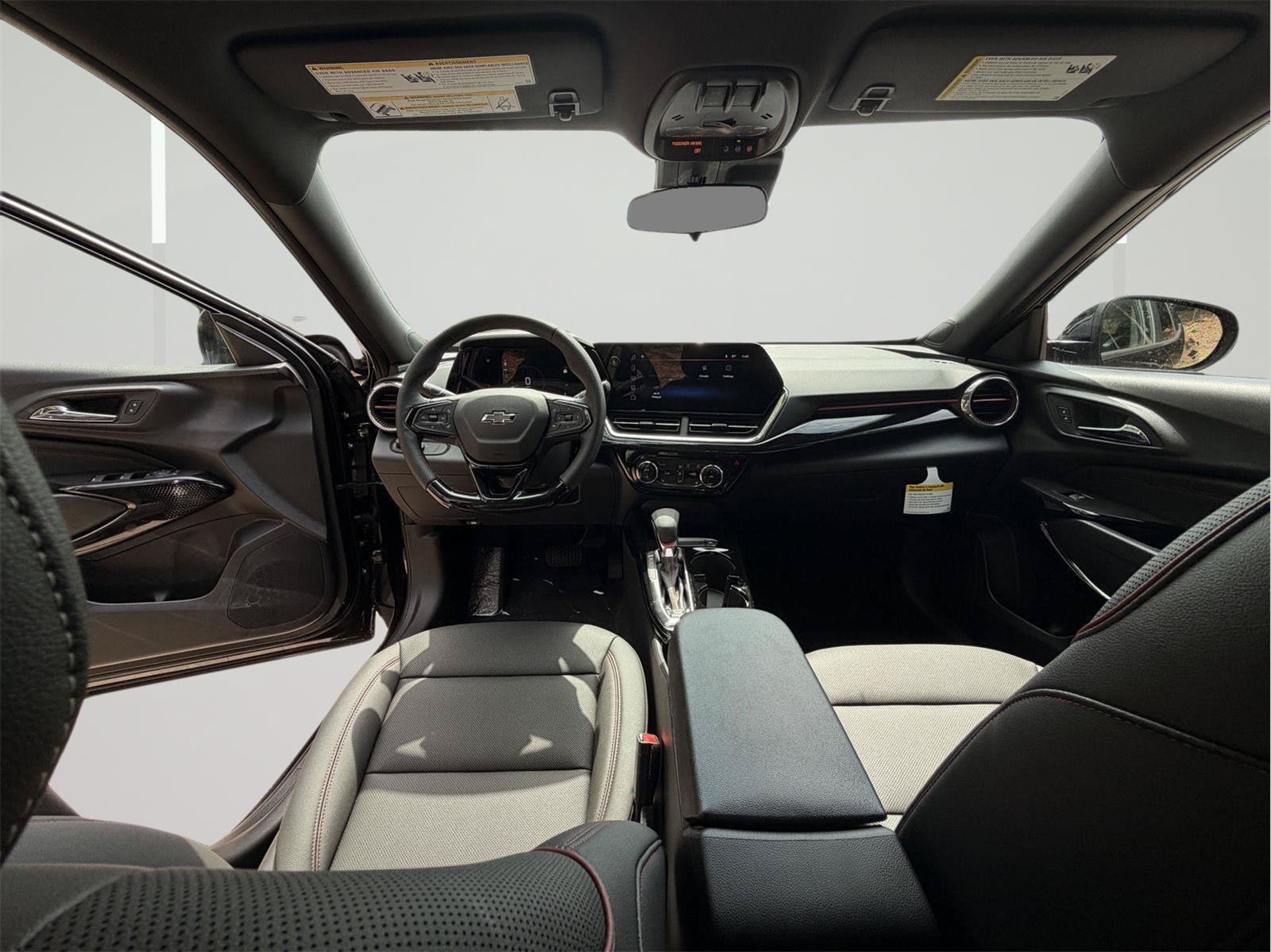 New 2026 Chevrolet Trax RS w/ Sunroof Package FWD image 20