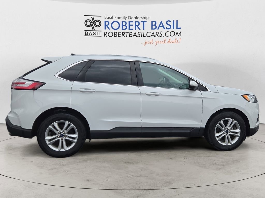 Used 2020 Ford Edge SEL w/ Cold Weather Package image 3