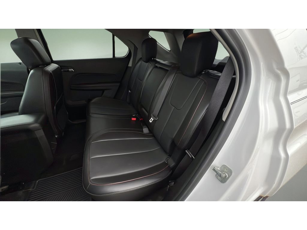 Used 2017 Chevrolet Equinox Premier w/ Enhanced Convenience Package AWD/4WD image 28