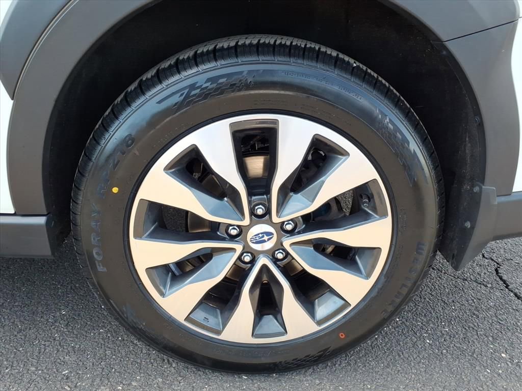 Used 2023 Subaru Outback Touring XT image 17