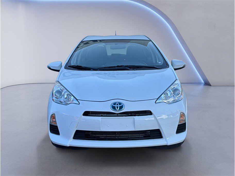 Used 2012 Toyota Prius C Three image 2