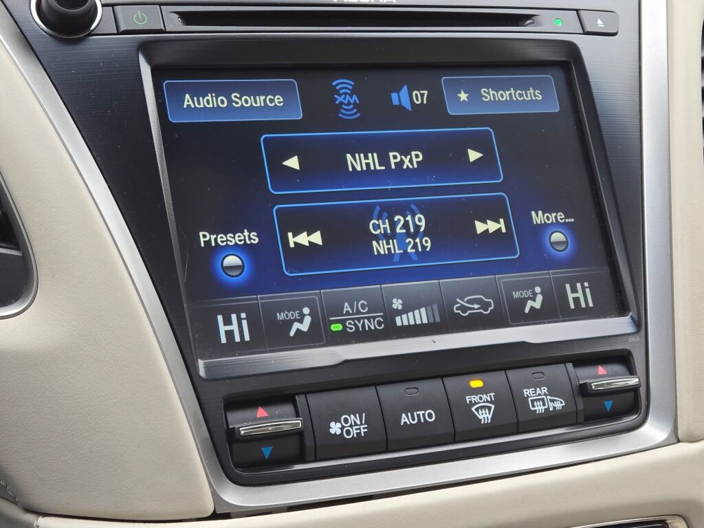 Used 2014 Acura RLX w/ Technology Package image 31