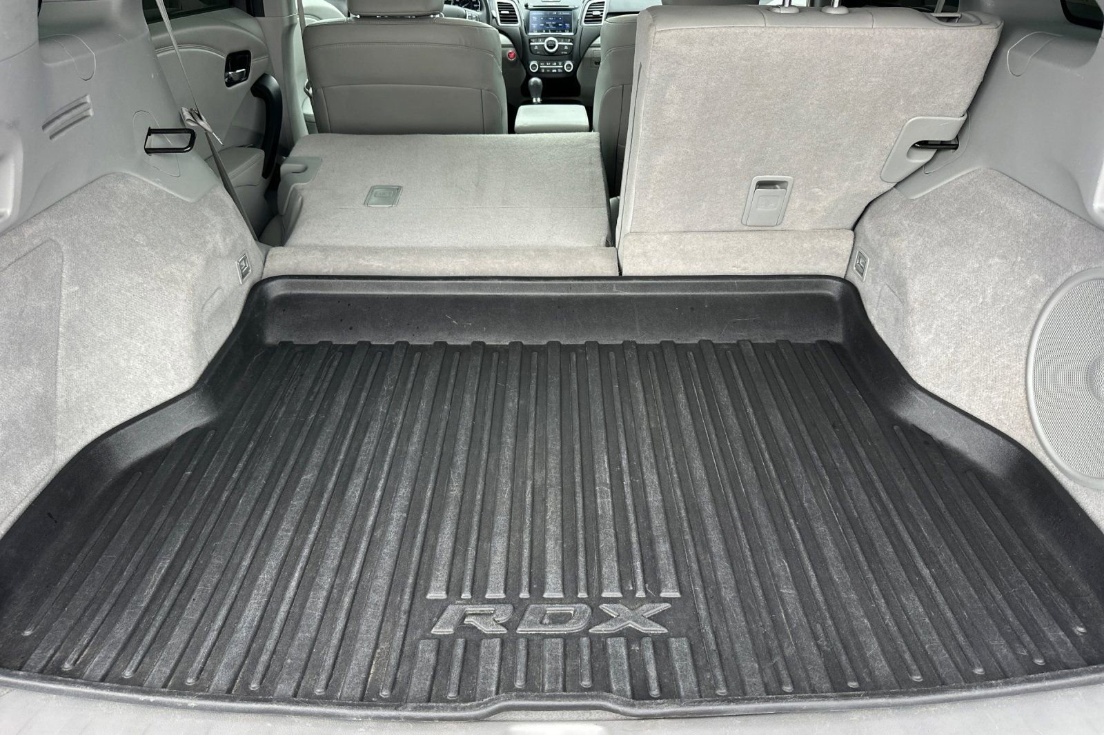 Used 2018 Acura RDX AWD w/ Advance Package image 16