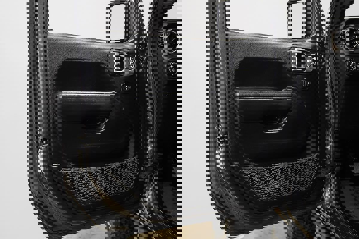 Used 2020 Jeep Gladiator Sport w/ Quick Order Package 24S image 34