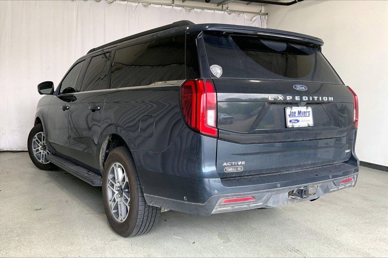 Used 2025 Ford Expedition Max Active RWD image 5