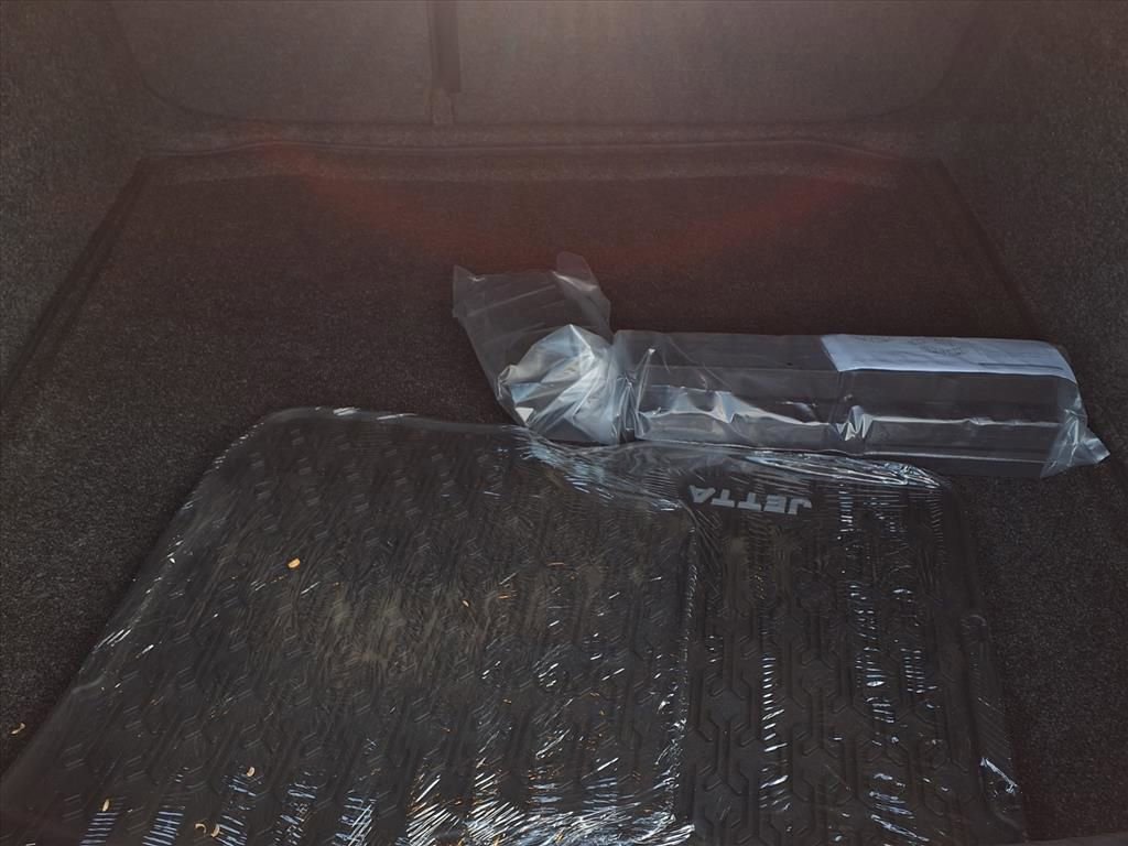 New 2025 Volkswagen Jetta Sport image 6