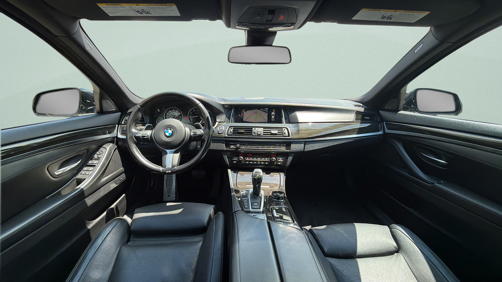Used 2016 BMW 550i xDrive Sedan AWD/4WD image 9