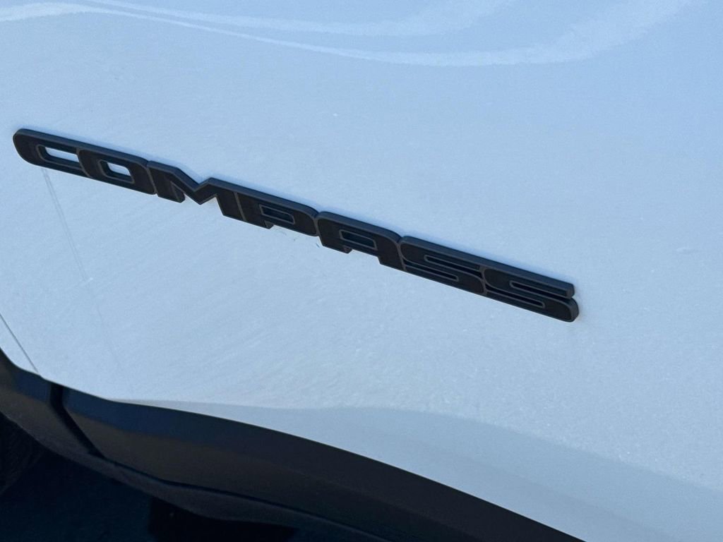 New 2026 Jeep Compass Latitude w/ Quick Order Package 29K image 6