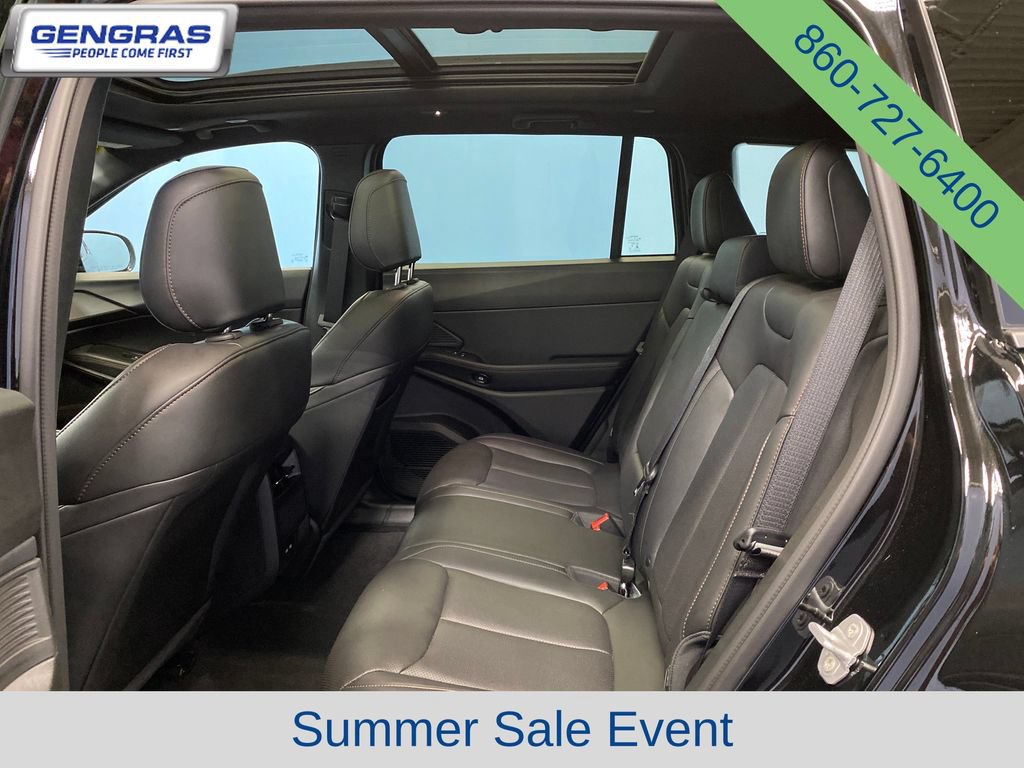 Used 2026 Jeep Cherokee Limited AWD/4WD image 23