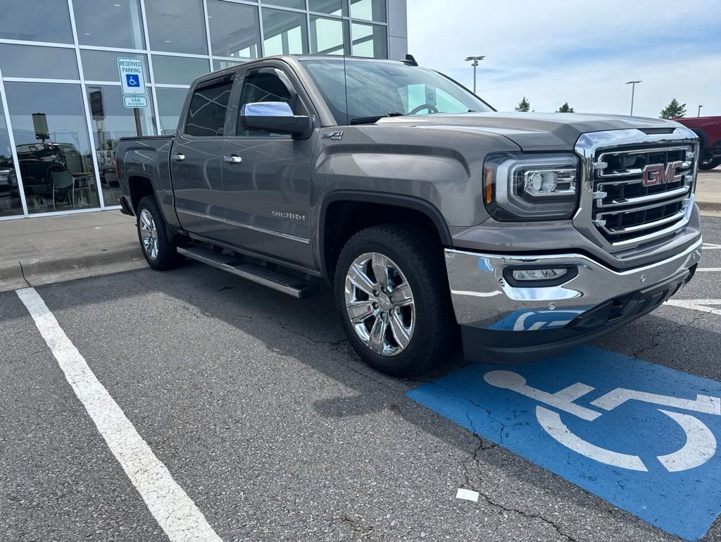 Used 2017 GMC Sierra 1500 SLT AWD/4WD image 4
